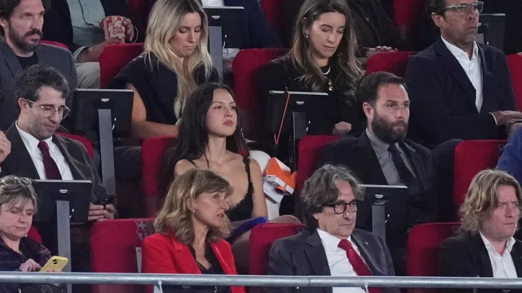 Zbog nje nitko nije gledao El Clasico! Atraktivna pjevačica u Barceloni plijenila pažnju