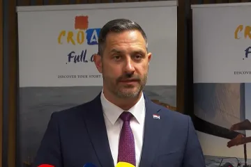 Glavina pozvao sve u turizmu da smanje cijene: Je li on smanjio noćenje u svojoj vili?