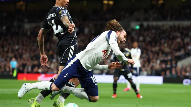 Tottenham propustio prvu meč loptu: West Ham jo&scaron; može ostati u ligi