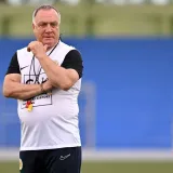 Najstariji izbornik ipak će voditi reprezentaciju na SP, tražili su ga igrači