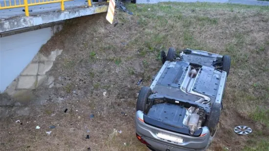 Zavr&scaron;io u odvodnom kanalu i na krovu: Dojurili policajci i vatrogasci