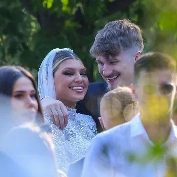 Tin Jedvaj i Dina Dragija postali roditelji: Mladi par podijelio prve fotografije sinčića Nika