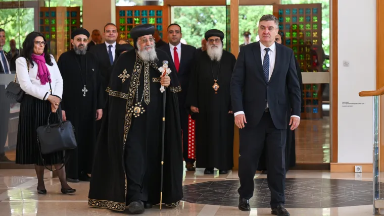 Papa posjetio Milanovića na Pantovčaku: Objavljeno o čemu su razgovarali