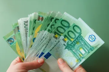 Objavljena prosječna neto plaća na fakultetima: Evo tko zarađuje 3371 eura mjesečno