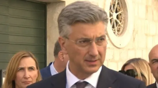 Plenković poziva na snižavanje cijena u turizmu, a marine ih digle. Butković o tome - nema pojma