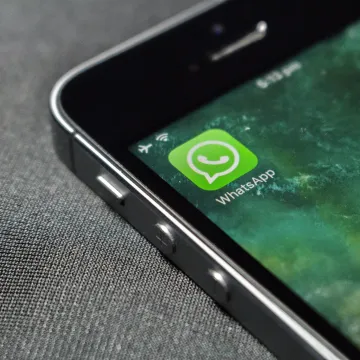 WhatsApp upozorio korisnike: Jedna gre&scaron;ka mogla bi ugroziti va&scaron; mobitel, provjerite postavke