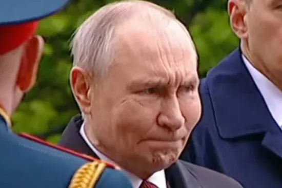 Vladimir Putin nikad nije izgledao lo&scaron;ije: Je li u pitanju bolest ili nedostatak botoksa?