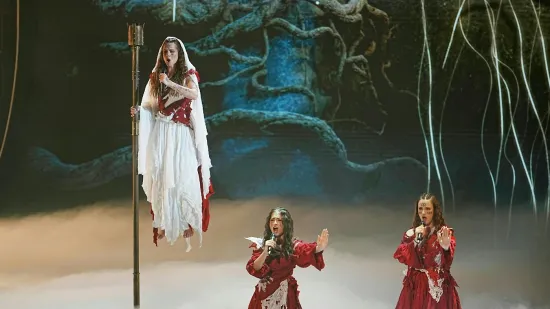 &Scaron;to se krilo iza 'lebdenja' Lelekice? Snimka iz dvorane otkrila trik koji je zaludio Eurosong