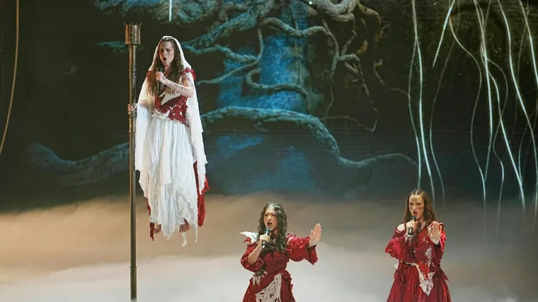 &Scaron;to se krilo iza 'lebdenja' Lelekice? Snimka iz dvorane otkrila trik koji je zaludio Eurosong