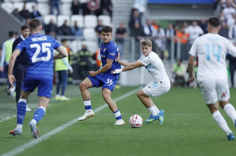 Dinamo na krilima sjajnog Stojkovića osvojio dvostruku krunu: Plavi na Opus Areni uzeli Kup