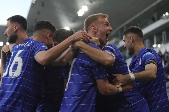 Dinamo na krilima sjajnog Stojkovića osvojio dvostruku krunu: Plavi na Opus Areni uzeli Kup