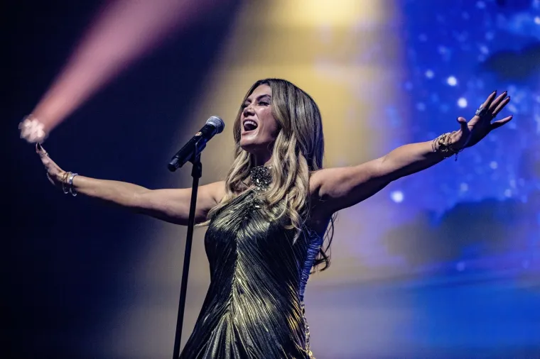 Pobijedila rak, karijera joj visjela o koncu, danas je među favoritima: Tko je predivna Delta Goodrem?