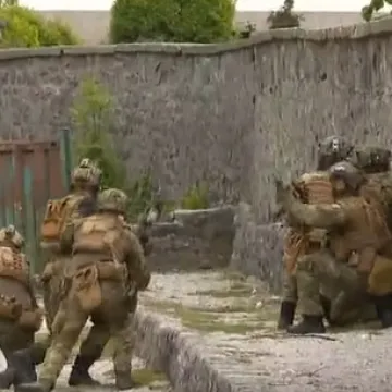 Talačka kriza u Delnicama, specijalci stigli s vojnim džipovima: Evo &scaron;to se zapravo dogodilo