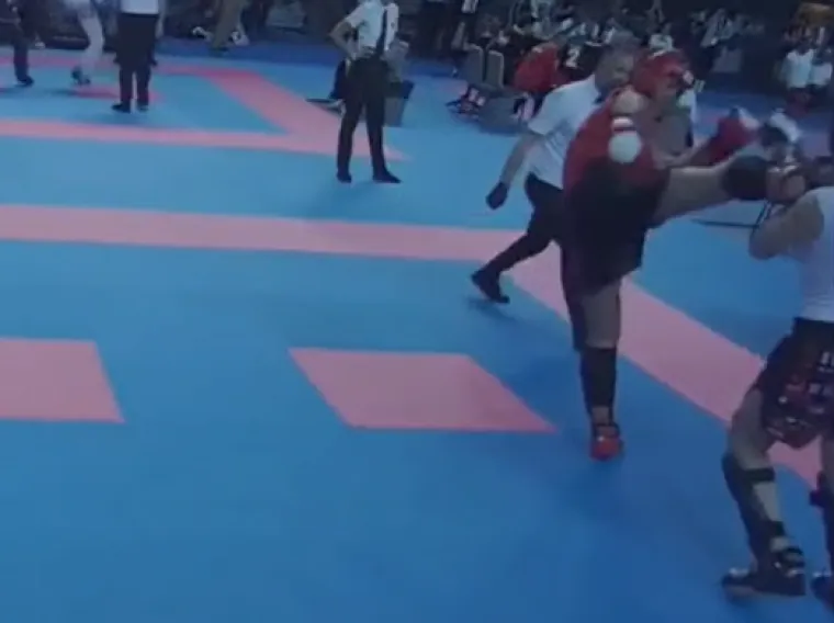Bum! Noga u glavu i zlato: Ivica Ivić pomeo Turke pred njihovom publikom, ovo je za pamćenje