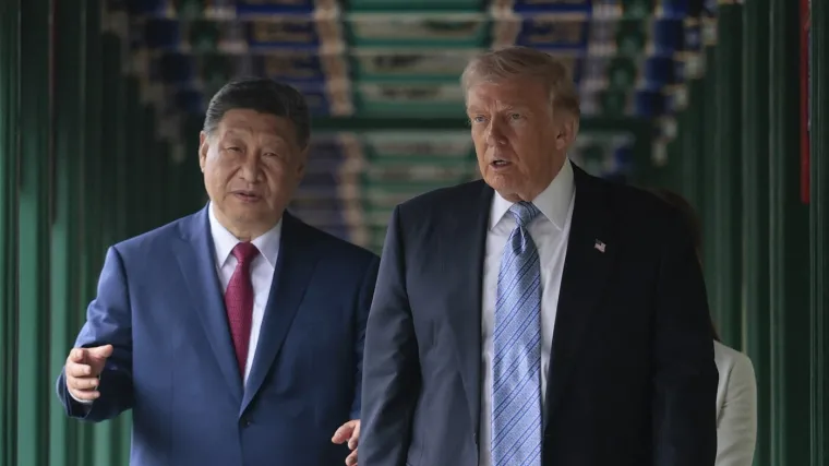 Čaj i &scaron;etnja vrtovima Komunističke partije: Trumpa odu&scaron;evile ruže