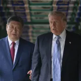 Čaj i &scaron;etnja vrtovima Komunističke partije: Trumpa odu&scaron;evile ruže