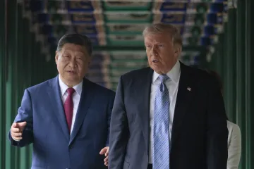 Čaj i &scaron;etnja vrtovima Komunističke partije: Trumpa odu&scaron;evile ruže