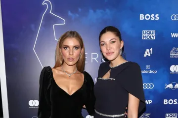 Svi pričaju o mlađoj sestri Victorije Swarovski: Evo čime se bavi tajanstvena ljepotica Paulina