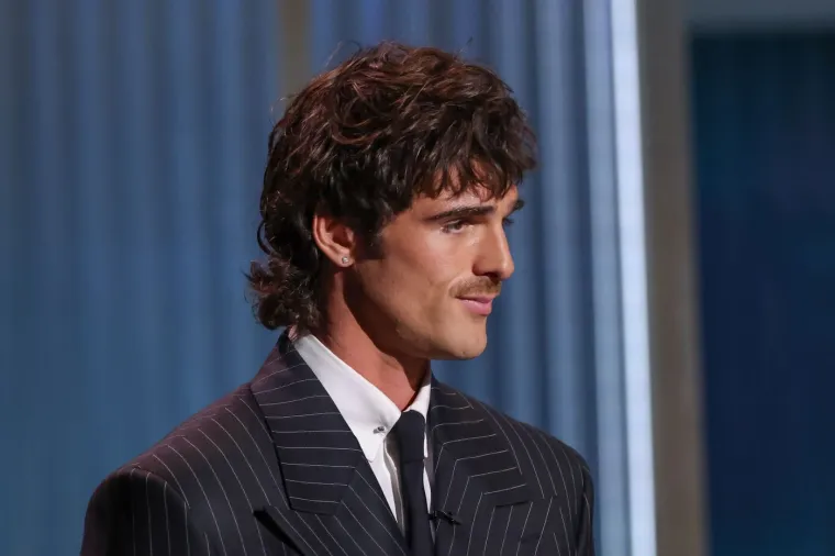 Jacob Elordi: Kako je novi miljenik žena oživio mračniju stranu Elvisa u filmu 'Priscilla'