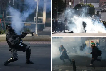 Pobuna i opći kaos na ulicama: Eskalirali nasilni prosvjedi, policija odgovorila bijesnim rudarima