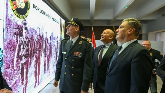 Milanović na 35. godi&scaron;njici 'Gromova': 'O svojoj sudbini i svojoj vojsci odlučujemo sami'