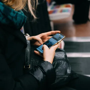 Slavonka ostala bez nekoliko tisuća eura: Otvorila je SMS i napravila kobni potez