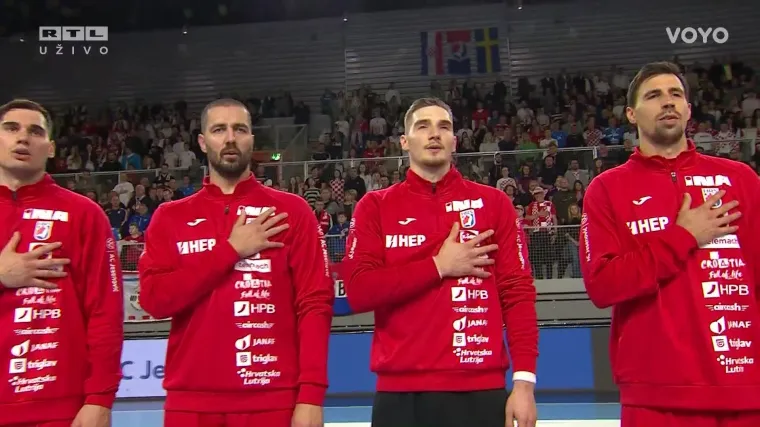 Pogledajte trenutak u kojemu je prepuna Varaždinska dvorana zapjevala Lijepu na&scaron;u
