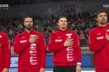 Pogledajte trenutak u kojemu je prepuna Varaždinska dvorana zapjevala Lijepu na&scaron;u