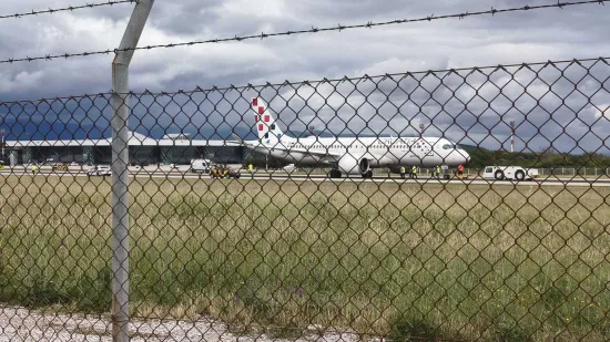 Istraga je počela, Croatia Airlines o spornom zrakoplovu: 'Star je tek 11 mjeseci'