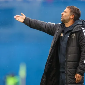 Garcia 'lud' na igrače: 'Nas svi udaraju, a mi smo najfiniji ljudi na zemlji!'