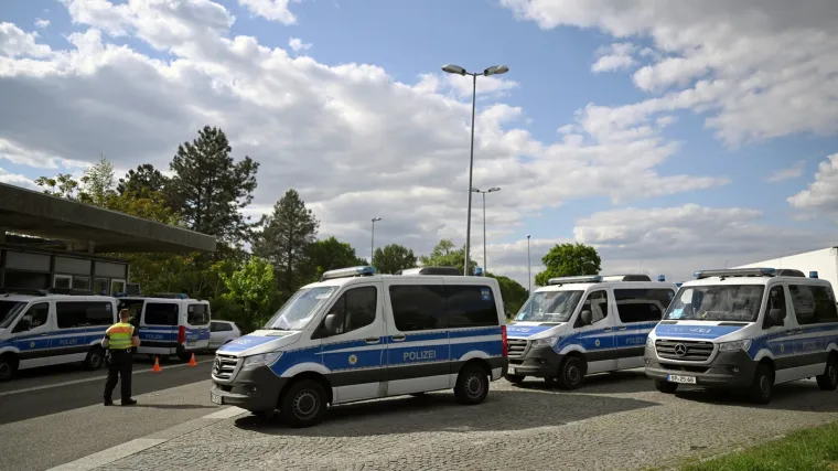 U Njemačkoj pronađena bomba te&scaron;ka 1,8 tona: Evakuirano 30 tisuća ljudi