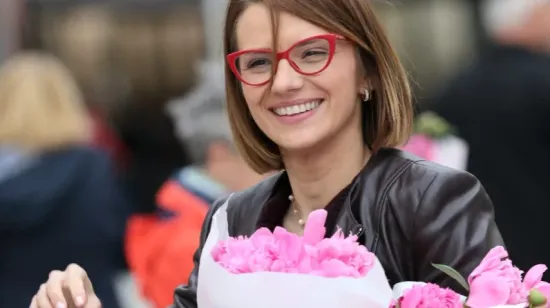 Osmijeh od milijun dolara: Brineta s upečatljivim stilom ukrala svu pažnju u sredi&scaron;tu Čakovca