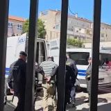 Zavr&scaron;ena talačka kriza u BiH: Mu&scaron;karac ubio punicu, pucao u suprugu pa ranio sebe