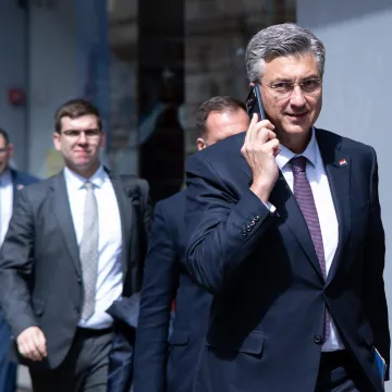 Okupio se vrh HDZ-a u Gundulićevoj, &scaron;to će Plenković reći o ubojstvu u Drni&scaron;u: Tko je odgovaran?