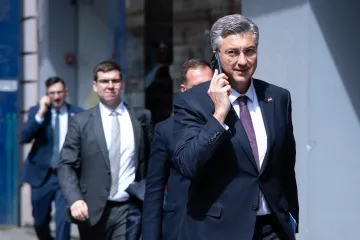 Okupio se vrh HDZ-a u Gundulićevoj, &scaron;to će Plenković reći o ubojstvu u Drni&scaron;u: Tko je odgovaran?