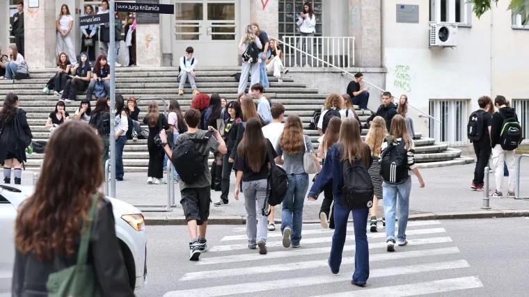 Hrvatska ima nikad manje osma&scaron;a, poznati detalji upisa u srednje &scaron;kole