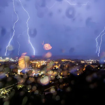 Meteorologinja otkrila gdje je moguće nevrijeme: Stižu jaki pljuskovi i grmljavina
