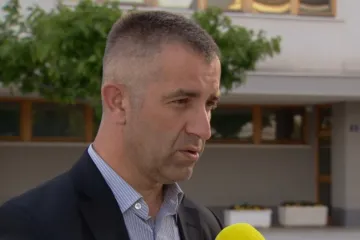 Potreseni gradonačelnik Drni&scaron;a traži odgovore: 'Za&scaron;to taj predmet od 2023. nije procesuiran?'