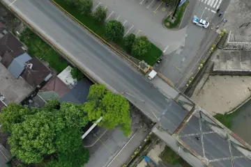 Nove snimke dronom uru&scaron;enog mosta na graničnom prijelazu Stara Gradi&scaron;ka
