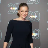Sandra Bagarić i dalje plijeni pozornost ljepotom i karizmom, a na sceni se pojavila jo&scaron; 1997.