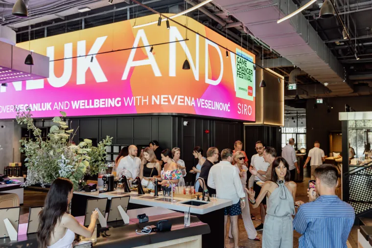 Fotografije obi&scaron;le regiju: Glamurozna dodjela nagrada i networking na jahti od 42 metra