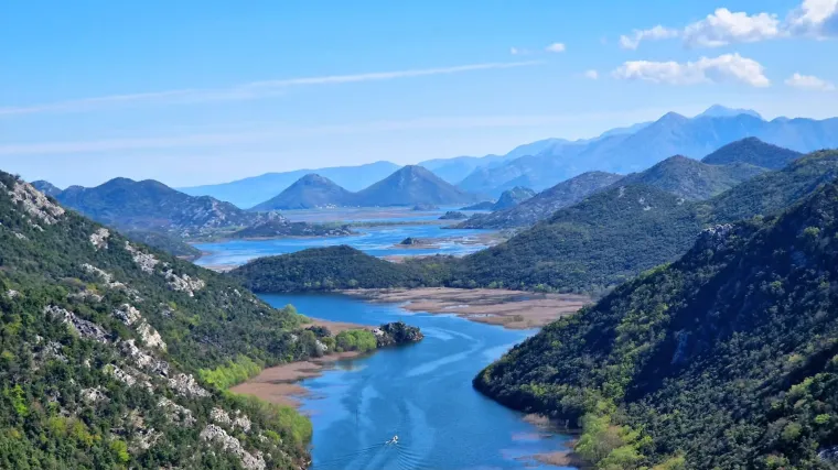 Nikad ne izgleda isto: Najveće jezero na Balkanu mijenja se s godi&scaron;njim dobima
