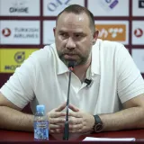 Braća podigla pra&scaron;inu: Jedan na čelu Sarajeva, drugi u poku&scaron;aju preuzimanja najvećeg rivala!