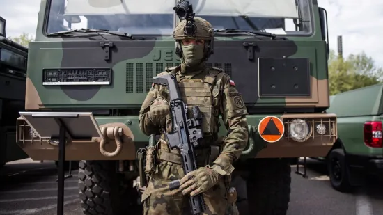 U poljuljanu NATO obitelj napokon stigla dobra vijest: Puno zagrljaja, poljubaca i osmijeha