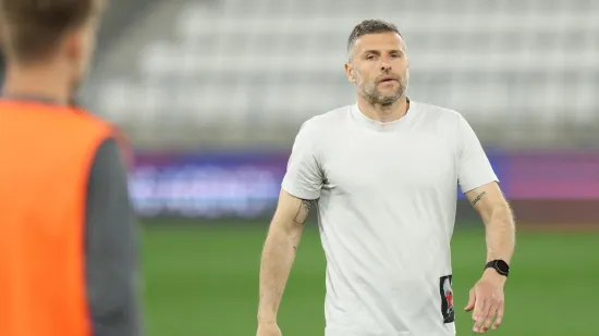 Trener Osijeka daje iskreni rezime sezone, a navijači mu skandiraju poruku