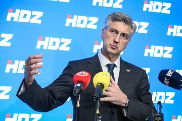 Sokol leti iz HDZ-a? 'Htio je ra&scaron;iriti krila, a presudit će mu partija koja &scaron;titi Plenkovića'