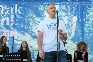 Thompson objavio fotografije koje otkrivaju &scaron;to se de&scaron;ava iza kulisa: 'Vidimo se'