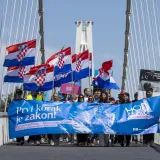 Snažne scene iz hrvatskih gradova: Tisuće na Hodu za život, pogledajte prizore iz Osijeka i Zapre&scaron;ića