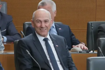 Janez Jan&scaron;a ponovno postao premijer: 'Ovo je važan korak da bi Slovenija bila uspje&scaron;nija'