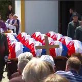 Vezani žicom i likvidirani tupim predmetima: Pokopani ostaci 36 ekshumiranih iz masovne grobnice u Možđencu